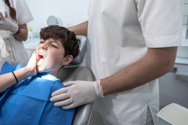 Best Emergency Tooth Extraction in East Cleveland, TN
